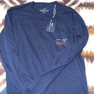 Vineyard Vines Holiday Tee❄️